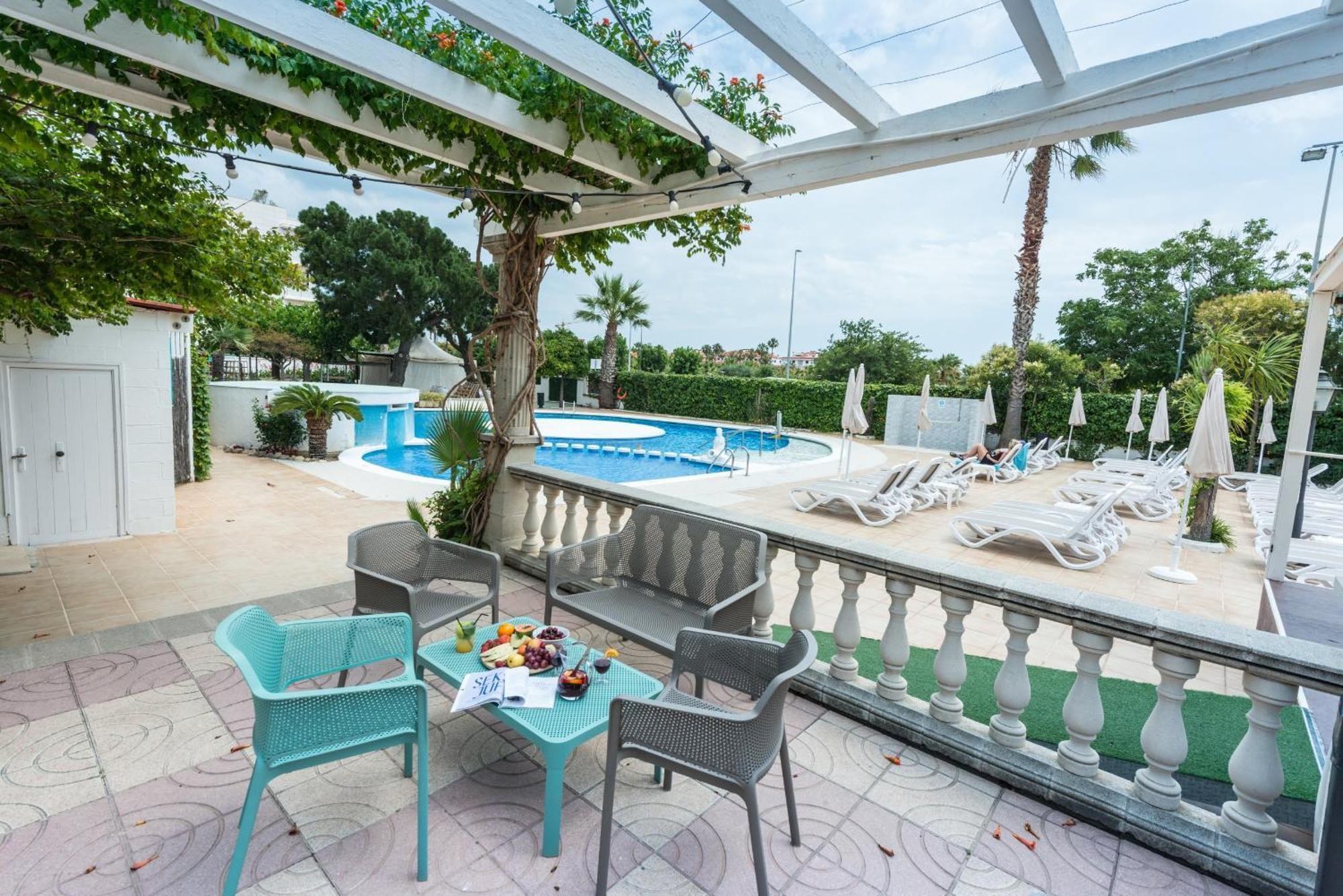 Bamblue Boutique Apartments Pineda de Mar Εξωτερικό φωτογραφία